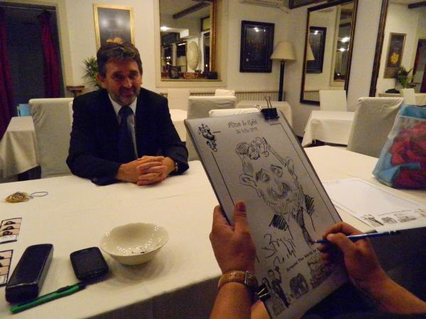 Marturii caricaturi la nunta Alinei si a lui Gabi, Bucuresti
